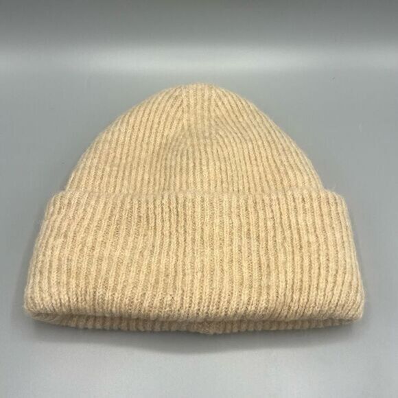 Zara Knit Beige Hat - Picture 1 of 5